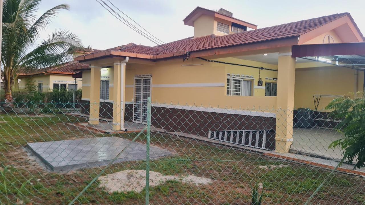Holiday home Anjung Klia House 01 With Neflix Banting (Selangor)